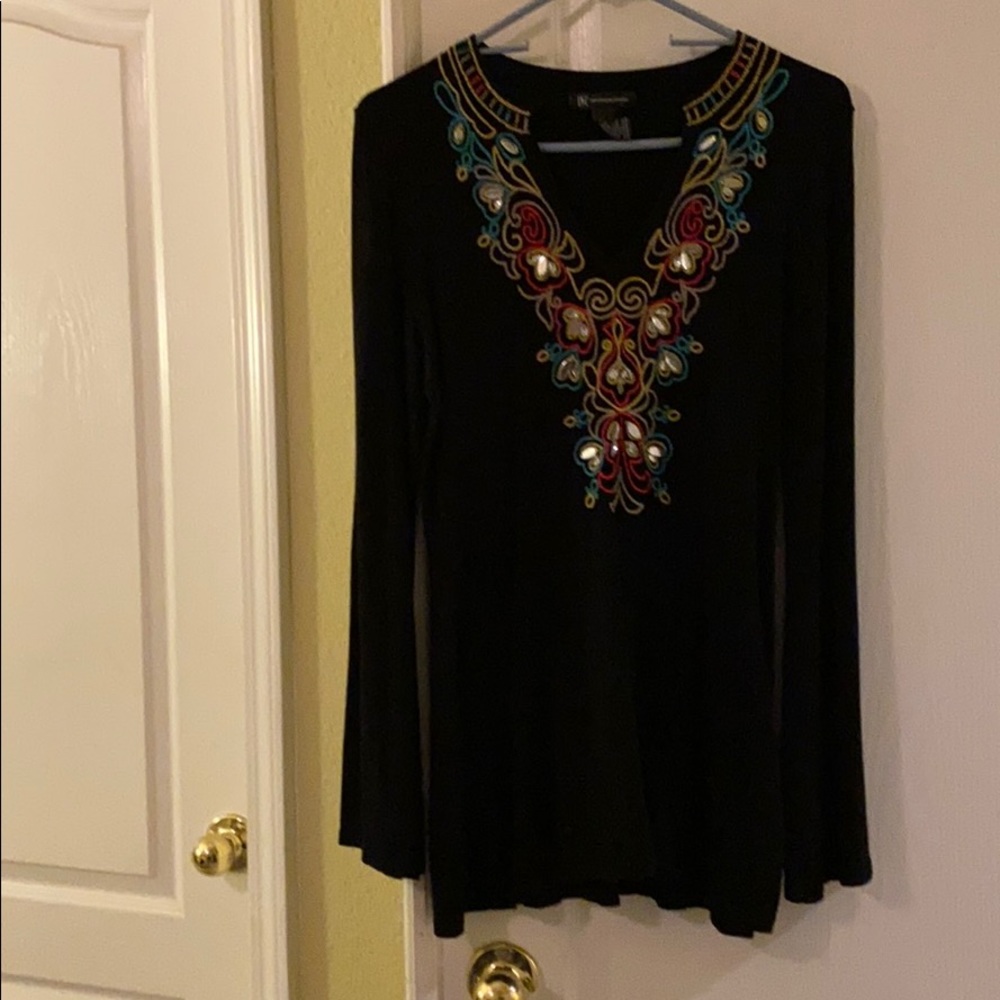 Long sleeve tops